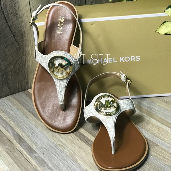 Michael Kors Aubrey Charm Thong Mini Logo Vanilla - Picture 4 of 7